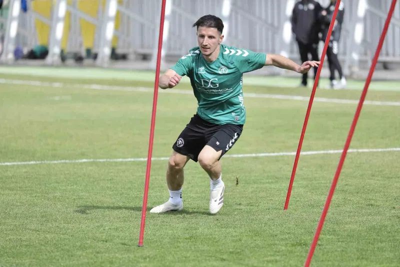 Konyaspor Gençlerbirliği Maçı Hazırlıklarını Tamamladı