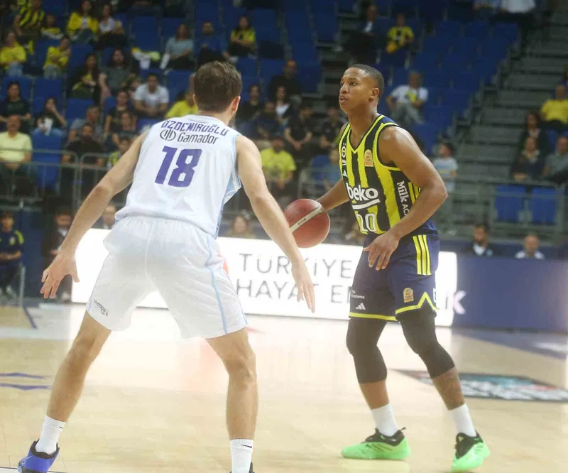 Fenerbahçe, Türk Telekom