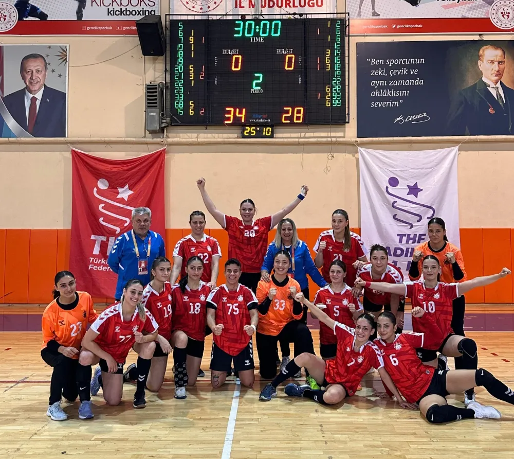 Aksaray Belediyespor Kadın Hentbol Takımı Üçte Üç Yaptı