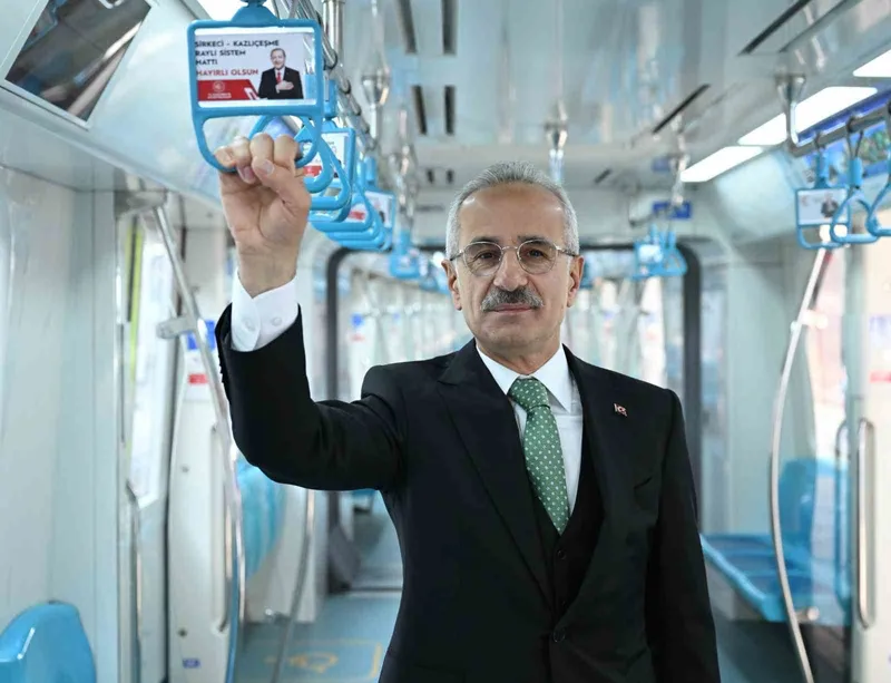 Marmaray 12 yılda 1,43 milyar yolcuya ulaştı