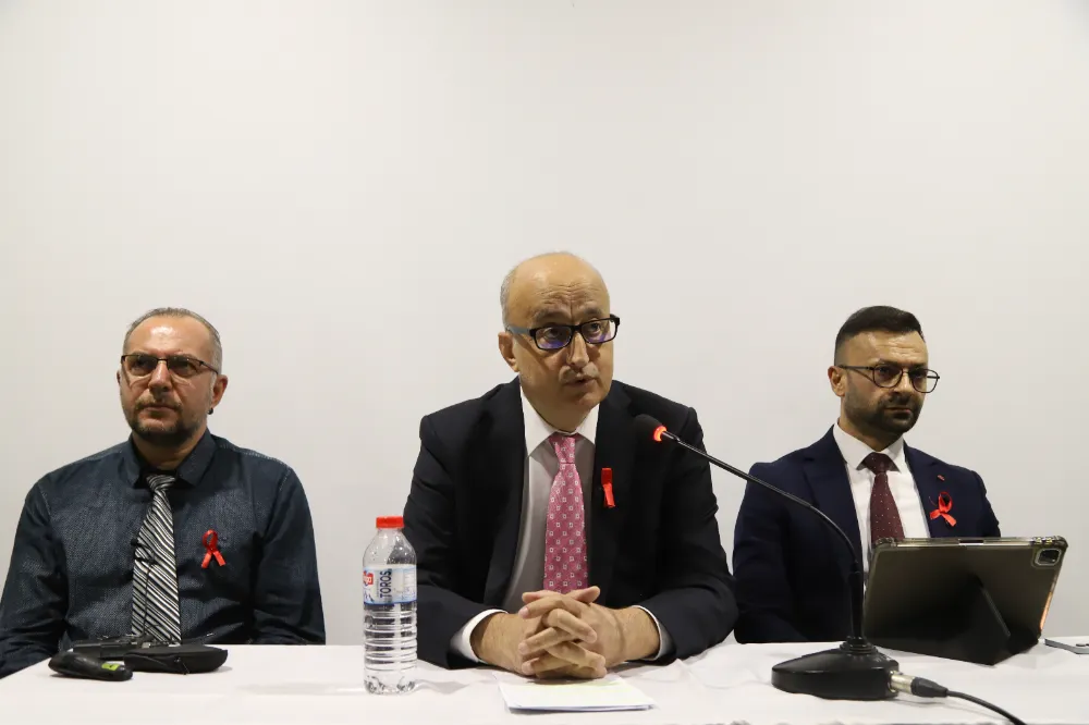 ASÜ’de Eğitim Fakültelerinin Geleceği Panelle Masaya Yatırıldı