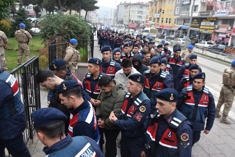Sinop merkezli yasa dışı bahis operasyonunda 32 şüpheli tutuklandı