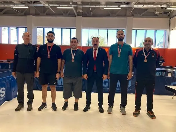 Aksaray’da Cumhuriyet Kupası Masa Tenisi Müsabakaları Heyecan Yarattı