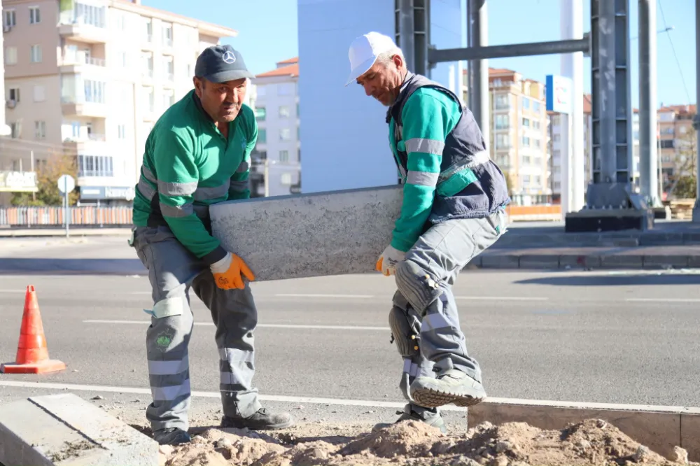 Aksaray Belediyesi’nden E-90 Karayolu’nda Estetik Dokunuş