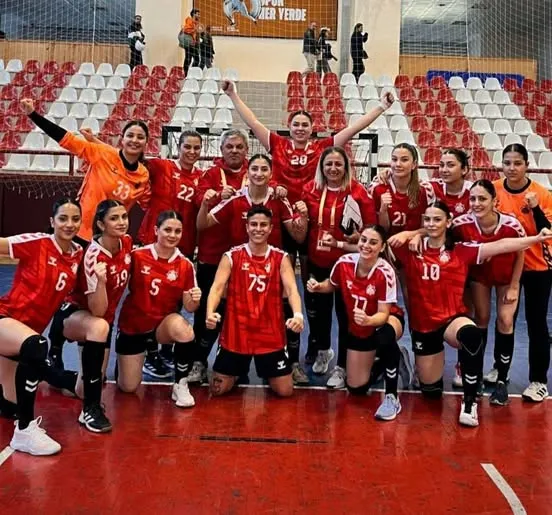 Aksaray Belediye Hentbol Takımı Beşte Beş Yaptı