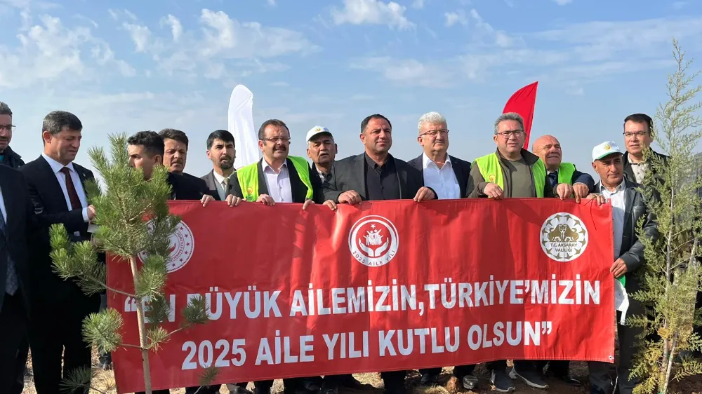 Aksaray’da 11 Kasım Milli Ağaçlandırma Günü’nde Binlerce Fidan Toprakla Buluştu