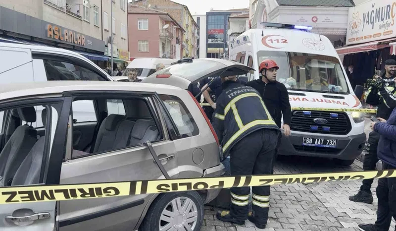 Araçtaki piknik tüpü patladı: 1 kişi yaralandı