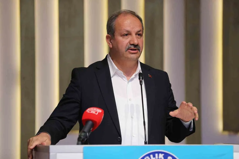 Sağlık-Sen, 63 Avukatla Üyelerinin Haklarını Yargıda Savunuyor