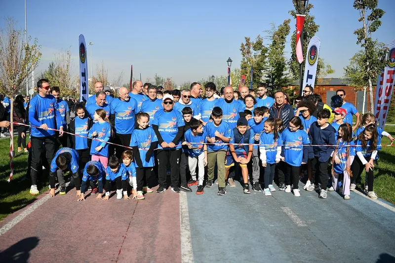 Depremzede Çocuklar İçin Anlamlı Koşu