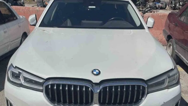 Yeni evli çift düğün takılarıyla araba almak isterken 1,6 milyon lira dolandırıldı