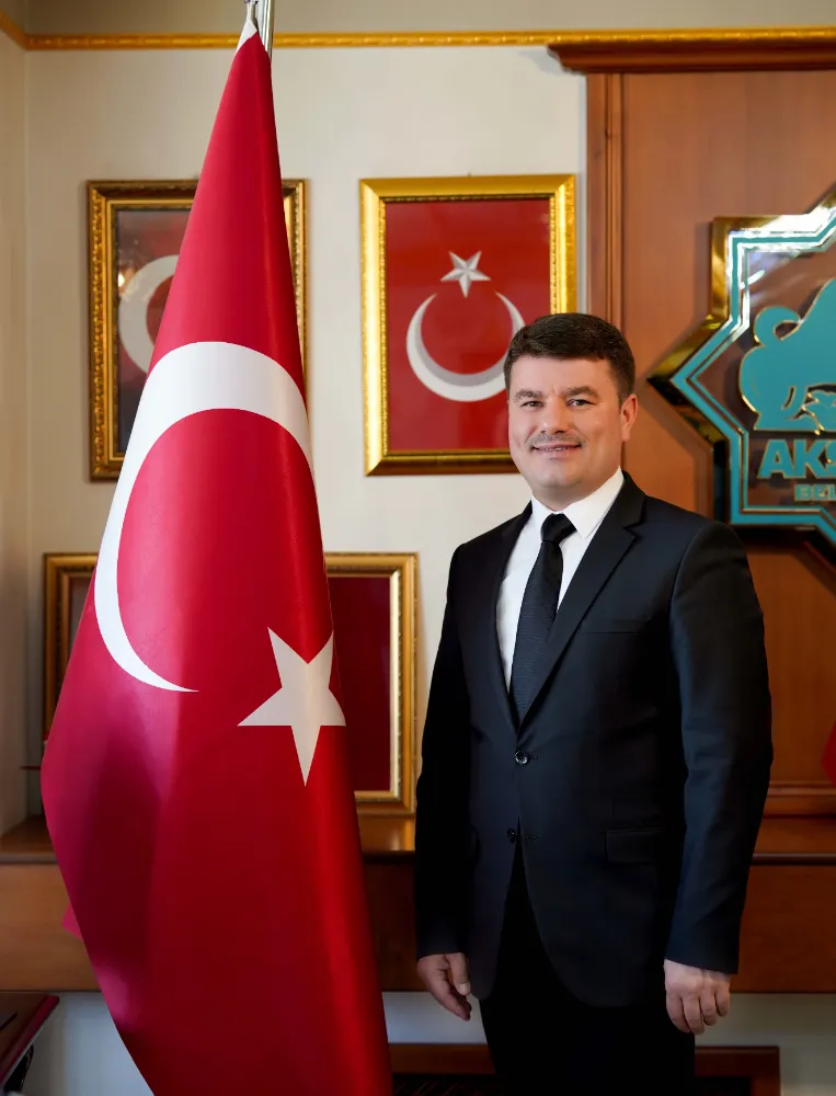 Başkan Evren Dinçer’den 24 Kasım Öğretmenler Günü Mesajı