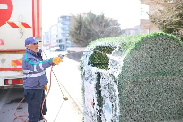 Aksaray Belediyesi’nden Temiz Şehir İçin Konteyner Temizliği Seferberliği