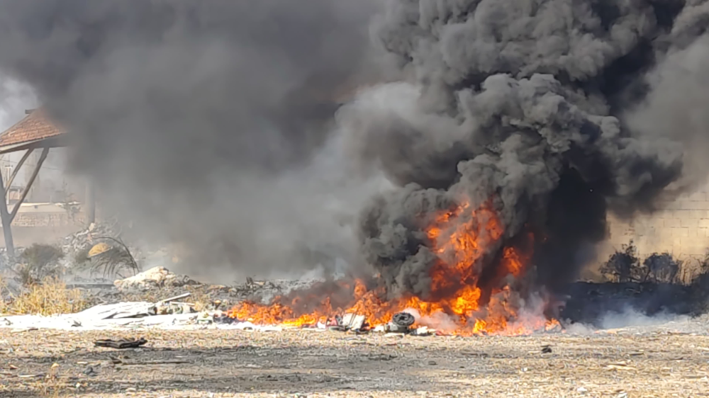 Aksaray Eski Sanayi Bölgesi’nde Korkutan Yangın: Gökyüzünü Siyah Duman Kapladı