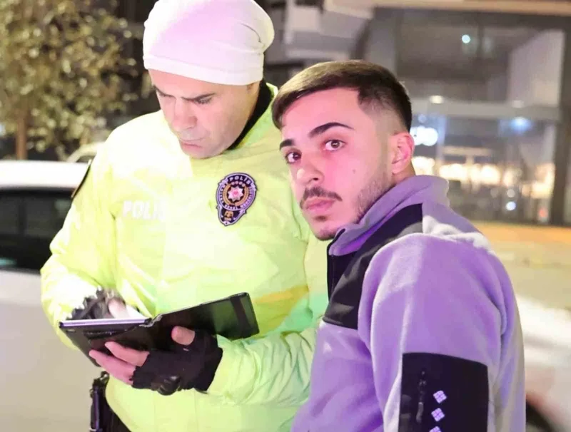 Ehliyetsiz, Muayenesiz ve Sigortasız Sürücüye 24 Bin Lira Ceza