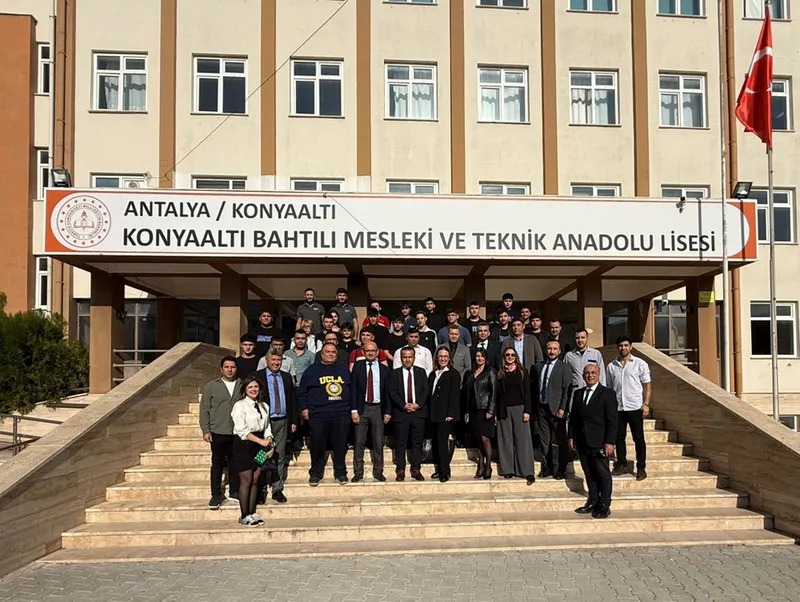 Baymak Meslek Liselerine Uygulamalı Eğitim Laboratuvarları Kurdu