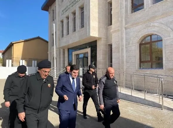 Ortaköy Kaymakamı Ahmet Karatepe, Yeni Emniyet Müdürlüğü Binasında İncelemelerde Bulundu