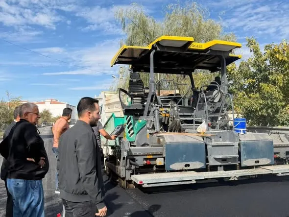 AK Parti Sultanhanı İlçe Başkanlığı, Asfalt Çalışmalarını Yerinde İnceledi