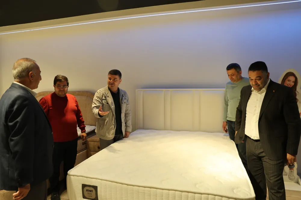 Başkan Dinçer’den Cumhuriyet Bulvarı Esnafına Ziyaret