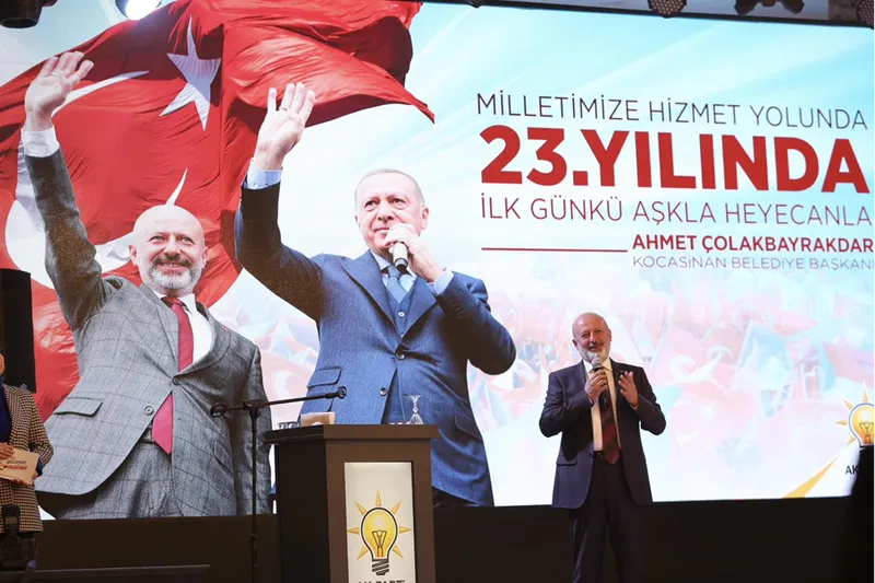 Çolakbayrakdar, AK Parti Kocasinan Teşkilatıyla Buluştu