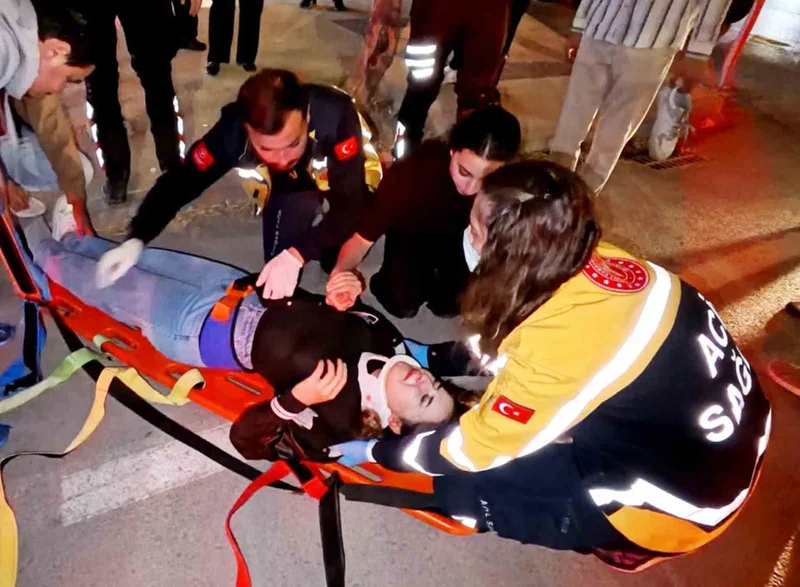 Kazada Yaralanan Genç Kadın 