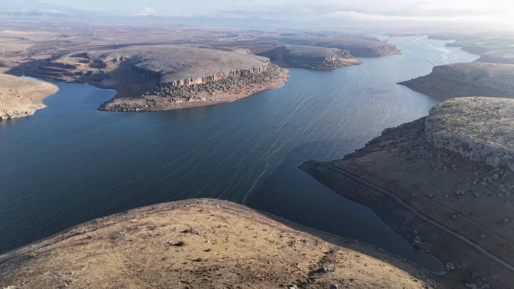 Mamasın Barajı’nda Kritik Seviyeye Düşüş: Doluluk Oranı %15’e Geriledi