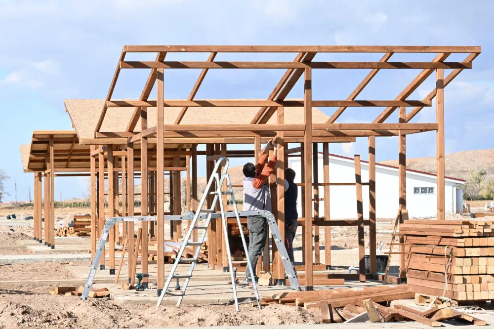 Aksaray’da Hobi Bahçesi Projesinde Montaj Çalışmaları Tüm Hızıyla Sürüyor