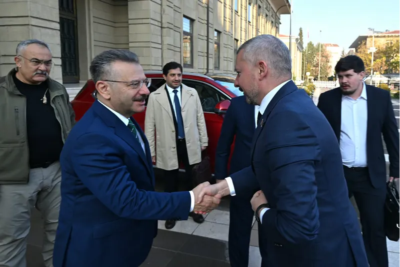 Belarus Büyükelçisi Glaz, Eskişehir Valisi Aksoy