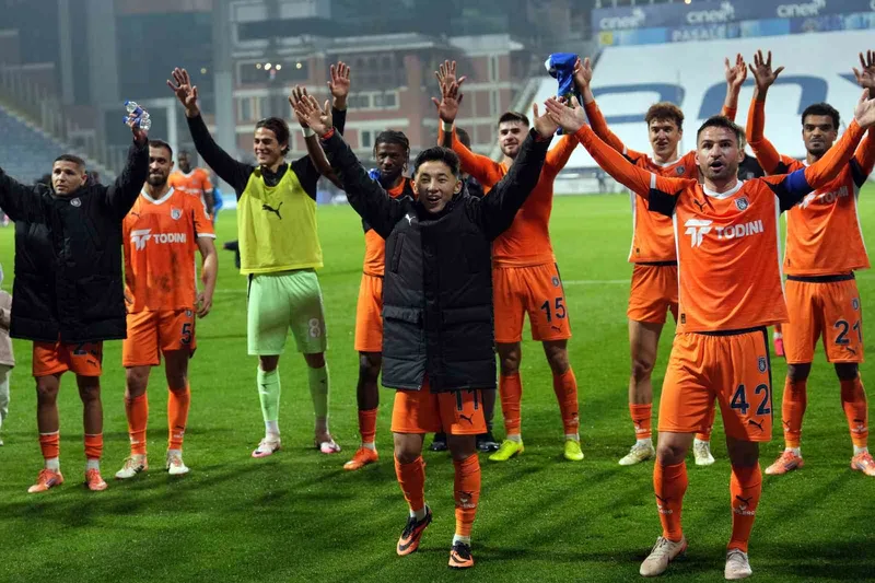 Başakşehir, Namağlup Fenerbahçe