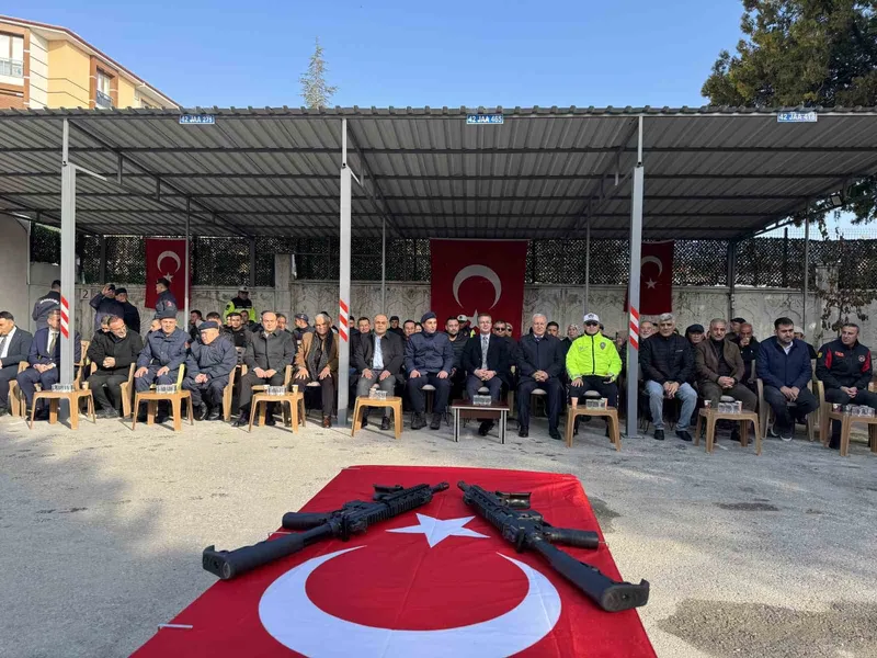 Kulu’da özel bireyin askerlik yemini ve başarı belgesi