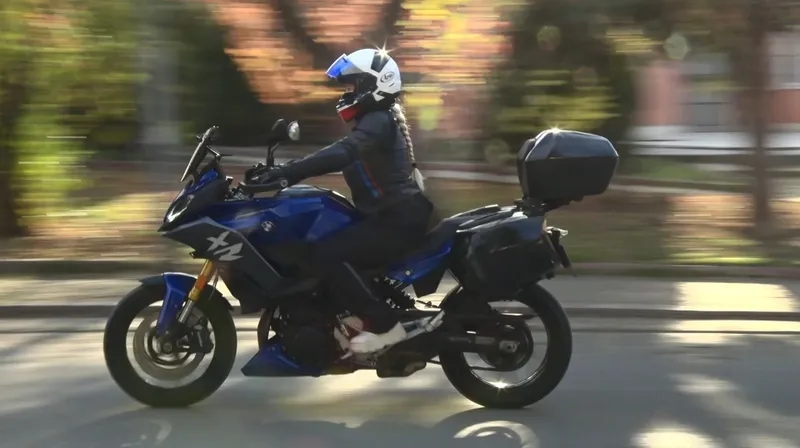 Yağmur Yeşim Akbaş, İspanya