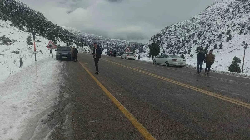 Alacabel Kar Yağışıyla Seydişehir ve Manavgat