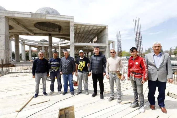 DİNÇER, SELÇUKLU KÜLLİYESİNDE İNCELEMELERDE BULUNDU