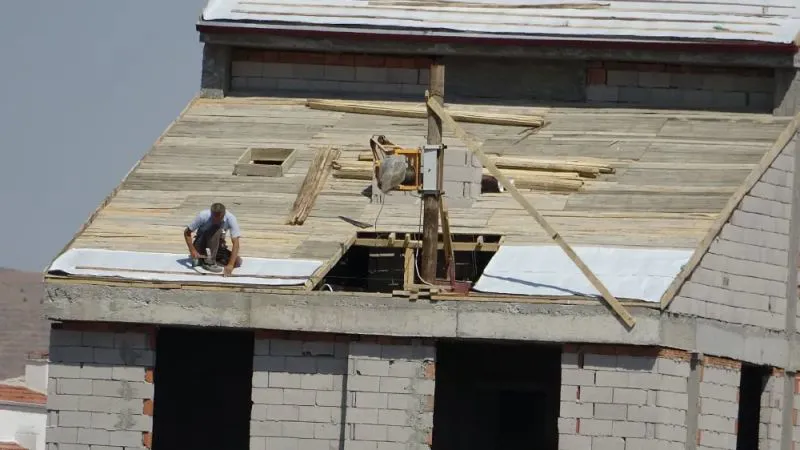 CANLARINI HİÇE SAYARAK ÇALIŞTILAR