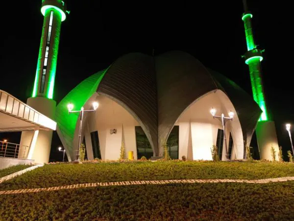 BAŞKAN DİNÇER; “ŞEHRİMİZE NESİLDEN NESİLLE KALACAK GÜZEL BİR ESER KAZANDIRDIK”