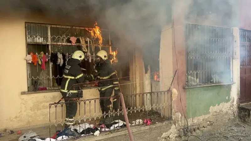 4 YAŞINDAKİÇOCUK YANARAK CAN VERDİ