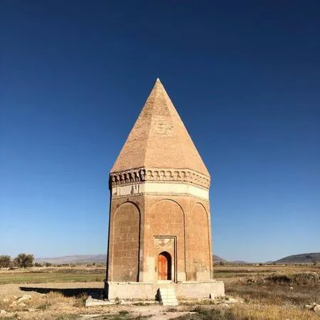 Aksaray’da Bekar Sultan Türbesi Yolu Tamamlandı
