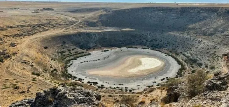 Meyil Obruk Gölü Tamamen Kurudu