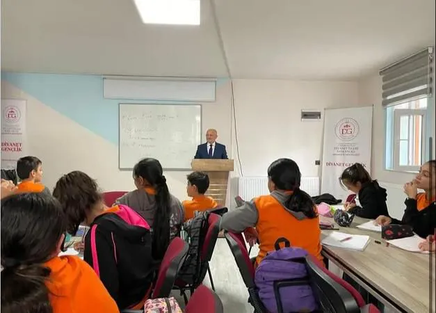 Aksaray İl Müftülüğü’nden Ortaokul Öğrencilerine Matematik Desteği