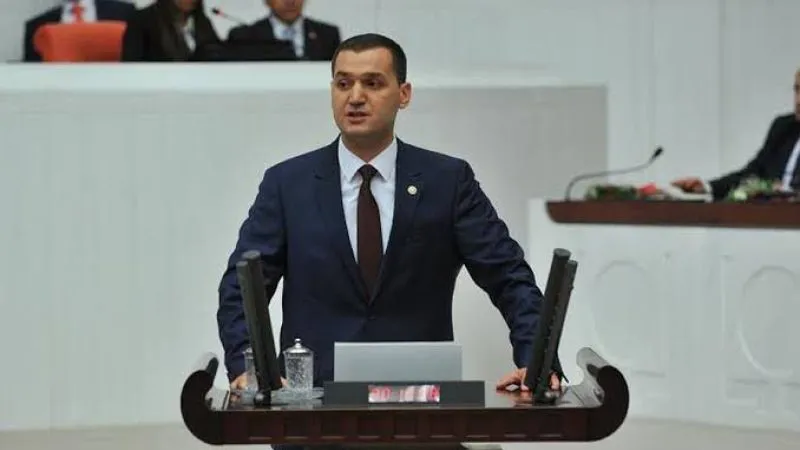 Turan Yaldır’dan Mecliste Sert Tepki: “Milletimizin Geleceği ile Kumar Oynanıyor”