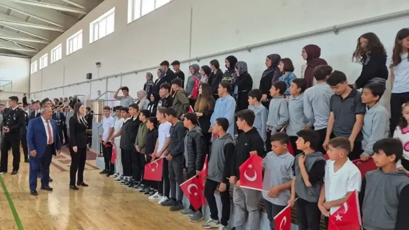 Gülağaç’ta 19 Mayıs Coşkusu: Gençler Bayramı Gururla Kutladı