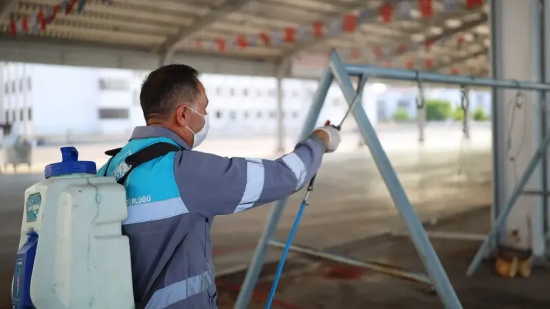 Aksaray Belediyesi’nden Bayram Sonrası Hızlı Temizlik Hamlesi
