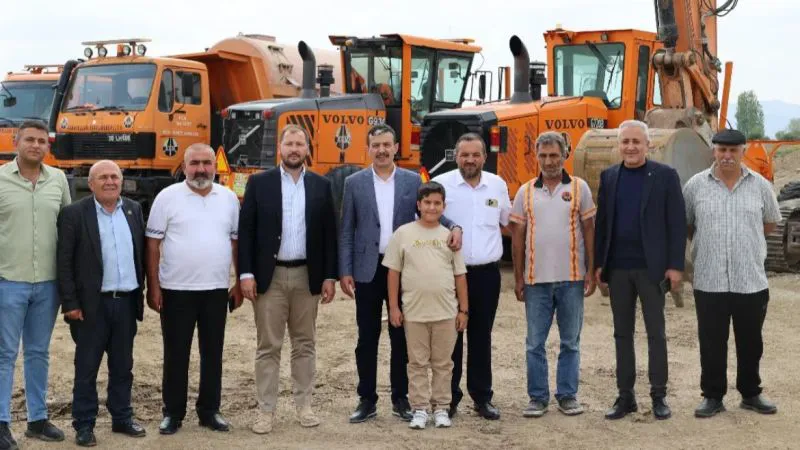 AK Parti Heyeti Sarıyahşi-Evren Bağlantı Yolunu Yerinde İnceledi