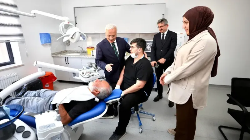 Aksaray’da Hizmet Kapasitesi Artırılan Ağız ve Diş Sağlığı Merkezi Hizmete Başladı