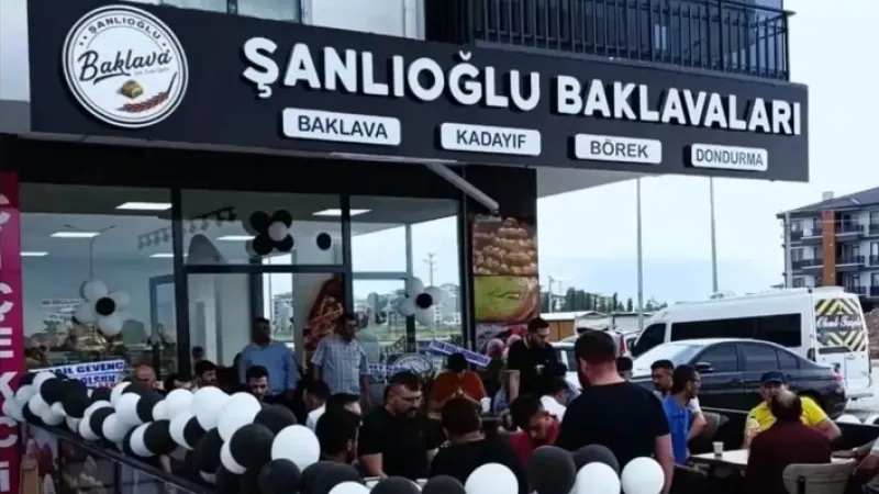 Şanlıoğlu Baklavaları Aksaray’da Görkemli Bir Açılışla Hizmete Girdi! Tatlıda Gelenek, Lezzette Ustalık!