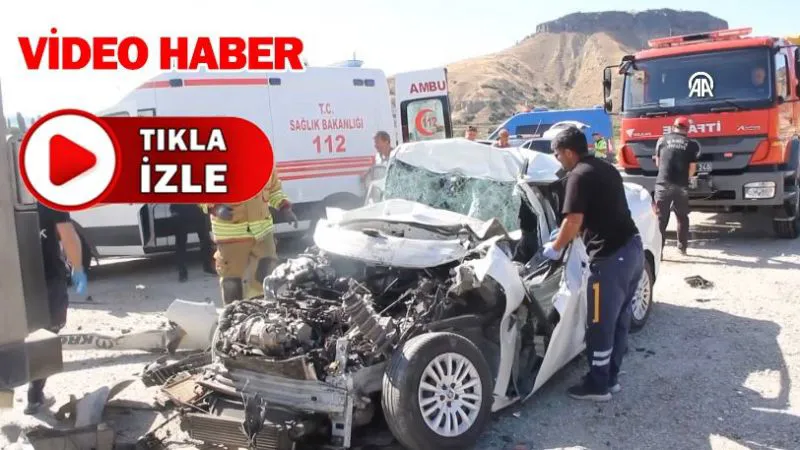 Otomobilin Tıra Çarpması Sonucu Baba ve Üç Çocuğu Hayatını Kaybetti