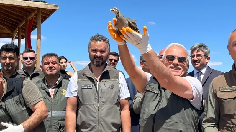 Aksaray’da Doğaya 500 Kınalı Keklik Salındı: Son 10 Yılda 16.550 Keklik Doğayla Buluştu