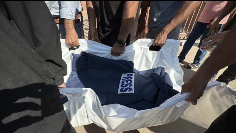 İsrail Saldırısında Gazeteci Adem Ebu Herbid ve Ailesinden 3 Kişi Hayatını Kaybetti