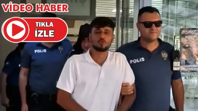 Tutuklanırken Gazeteciye Öpücük Attı: “Zeki Müren’e Selam”
