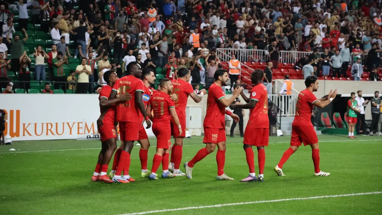 Trendyol 1. Lig: Amed Sportif Faaliyetler, Keçiörengücü’nü 4-1 Mağlup Etti