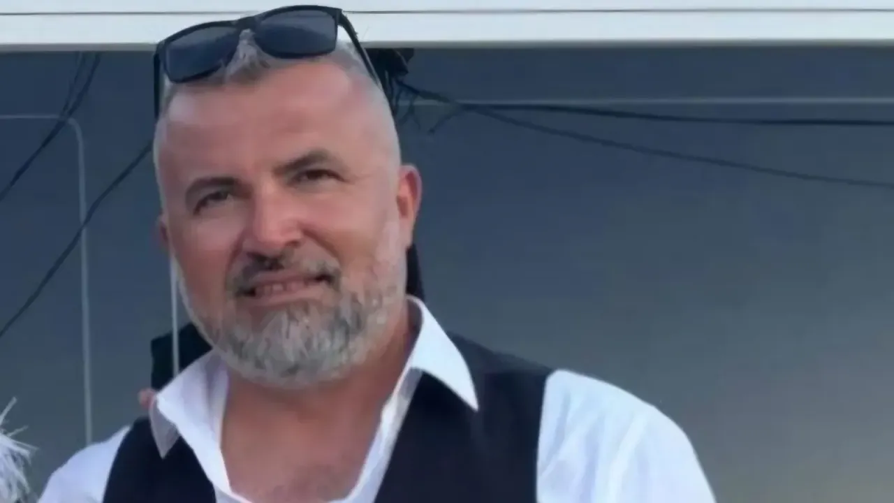 Çanakkale’de Alabora Olan Teknede Hayatını Kaybedenler Son Yolculuğuna Uğurlandı